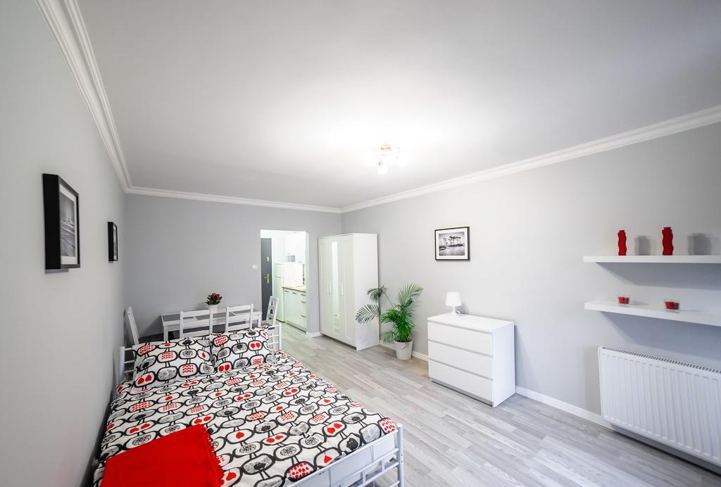 Apartament Grojecka Korotynskiego Appartement Warschau Kamer foto
