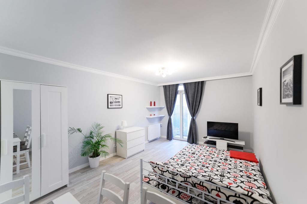 Apartament Grojecka Korotynskiego Appartement Warschau Kamer foto
